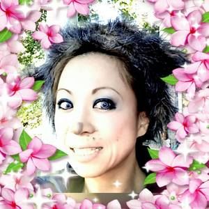 Meet your Posher, Betsney